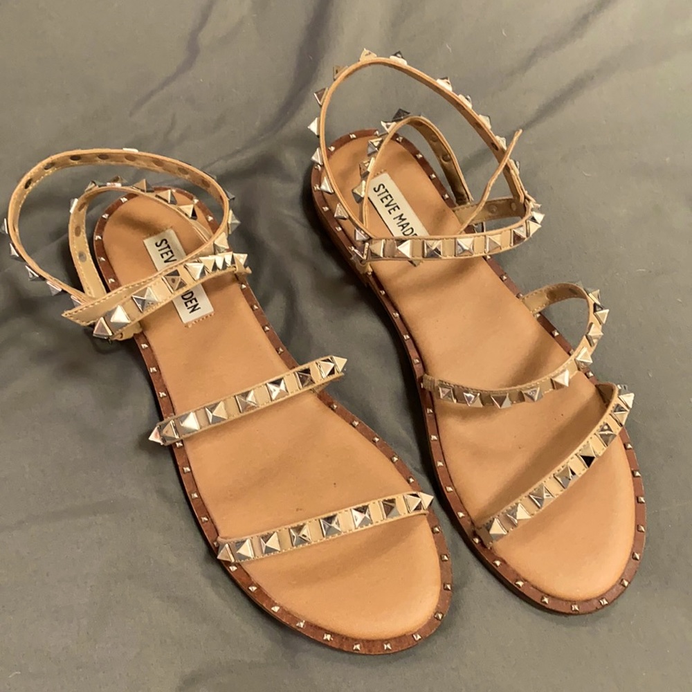 Steve Madden Travel Flat Sandals